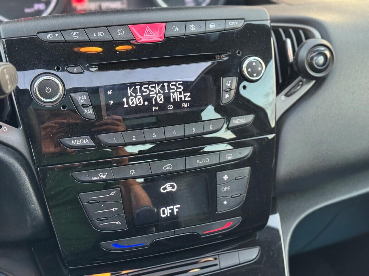 LANCIA YPSILON 1.3 MJT II 95 CV PLATINUM EDITION TETTO FULL