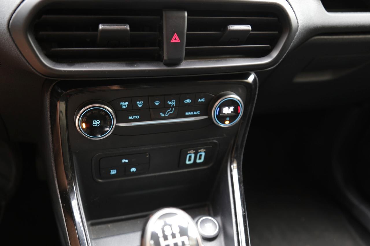 Ford EcoSport 1.0 EcoBoost 100 CV Titanium ..LEGGERE DESCRIZIONE..
