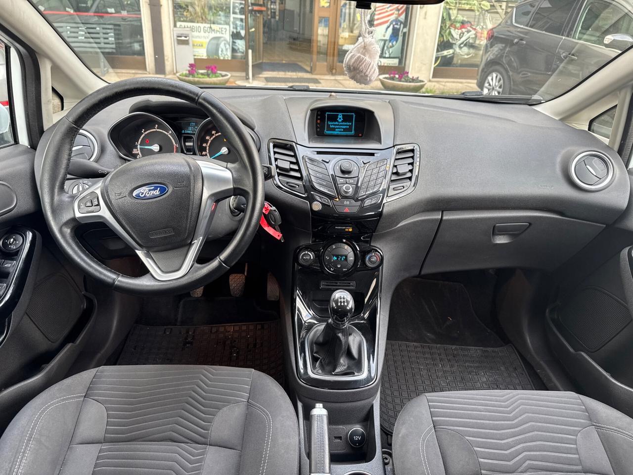 Ford Fiesta 1.5 TDCi 75CV Titanium 2013