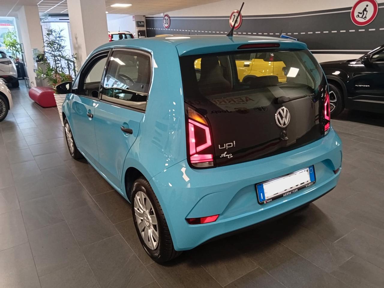 Volkswagen up! 1.0 5p. take