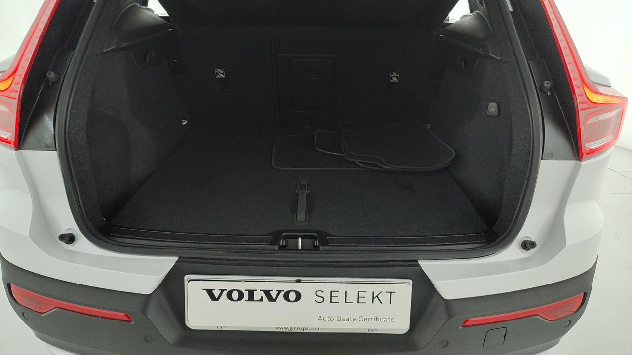 VOLVO XC40 2.0 b3 Core auto
