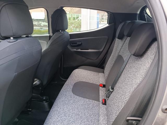 LANCIA Ypsilon 1.0 FireFly 5 porte S&S Hybrid Silver Plus