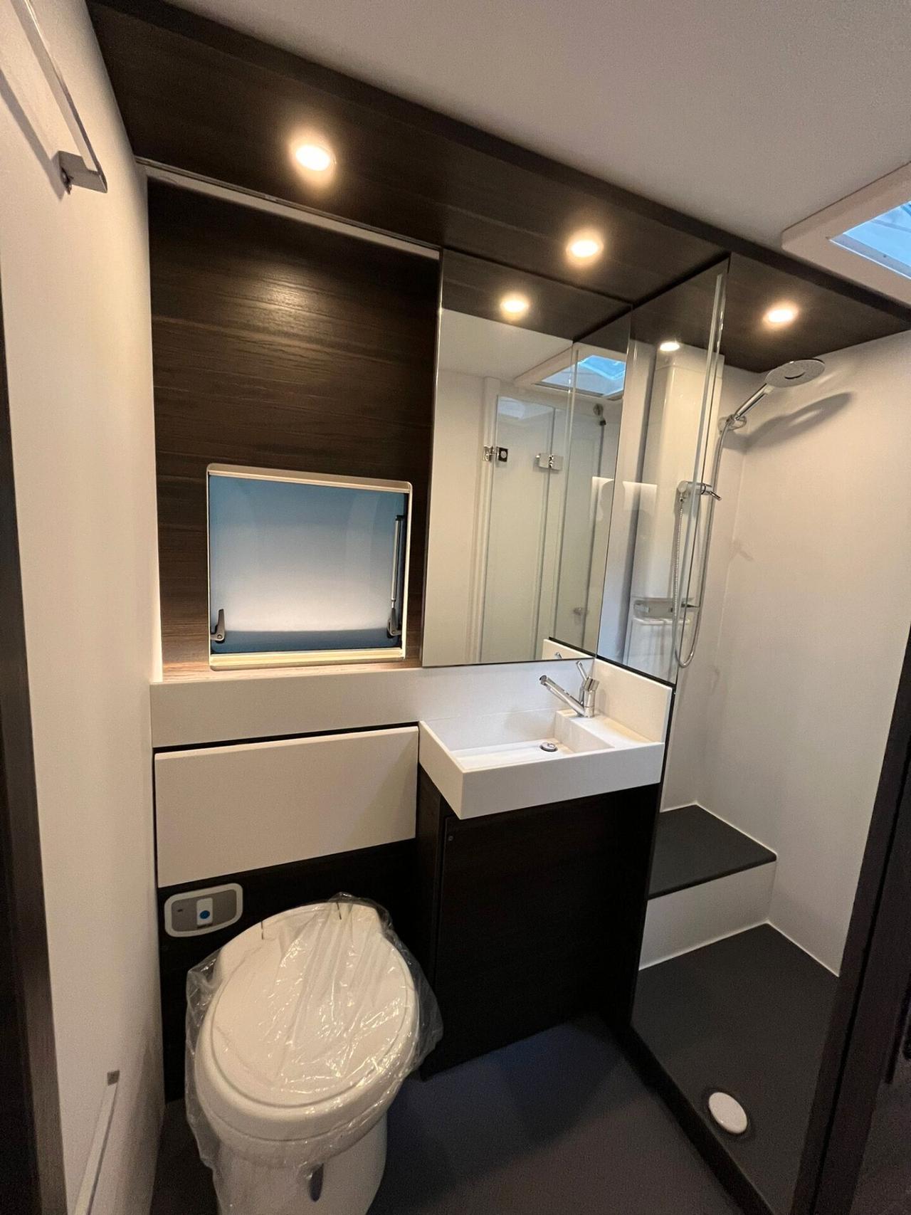 Adria Astella 754 DP