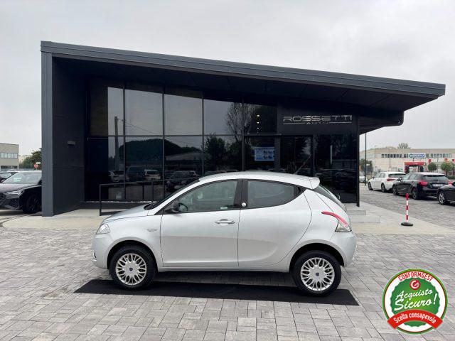 LANCIA Ypsilon 0.9 5 porte Metano Ecochic ANCHE PER NEOPATENTATI