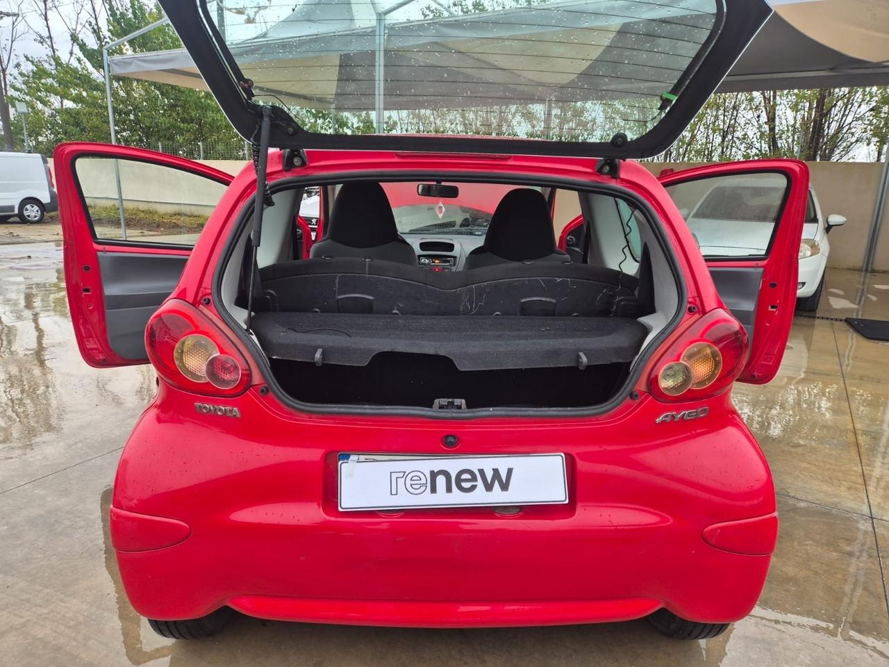 Toyota Aygo 1.0 12V VVT-i 3 porte Sol