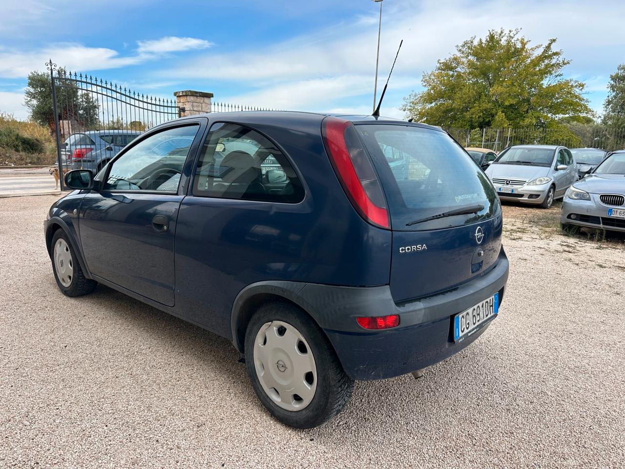 Opel Corsa 1.0 3 porte 75milaKM