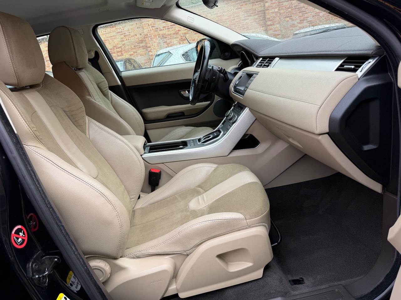 Land Rover Range Evoque 2.2 TD4 5p. Prestige