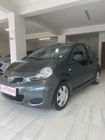 Toyota Aygo 1.0 12V VVT-i 5 porte Lounge Connect