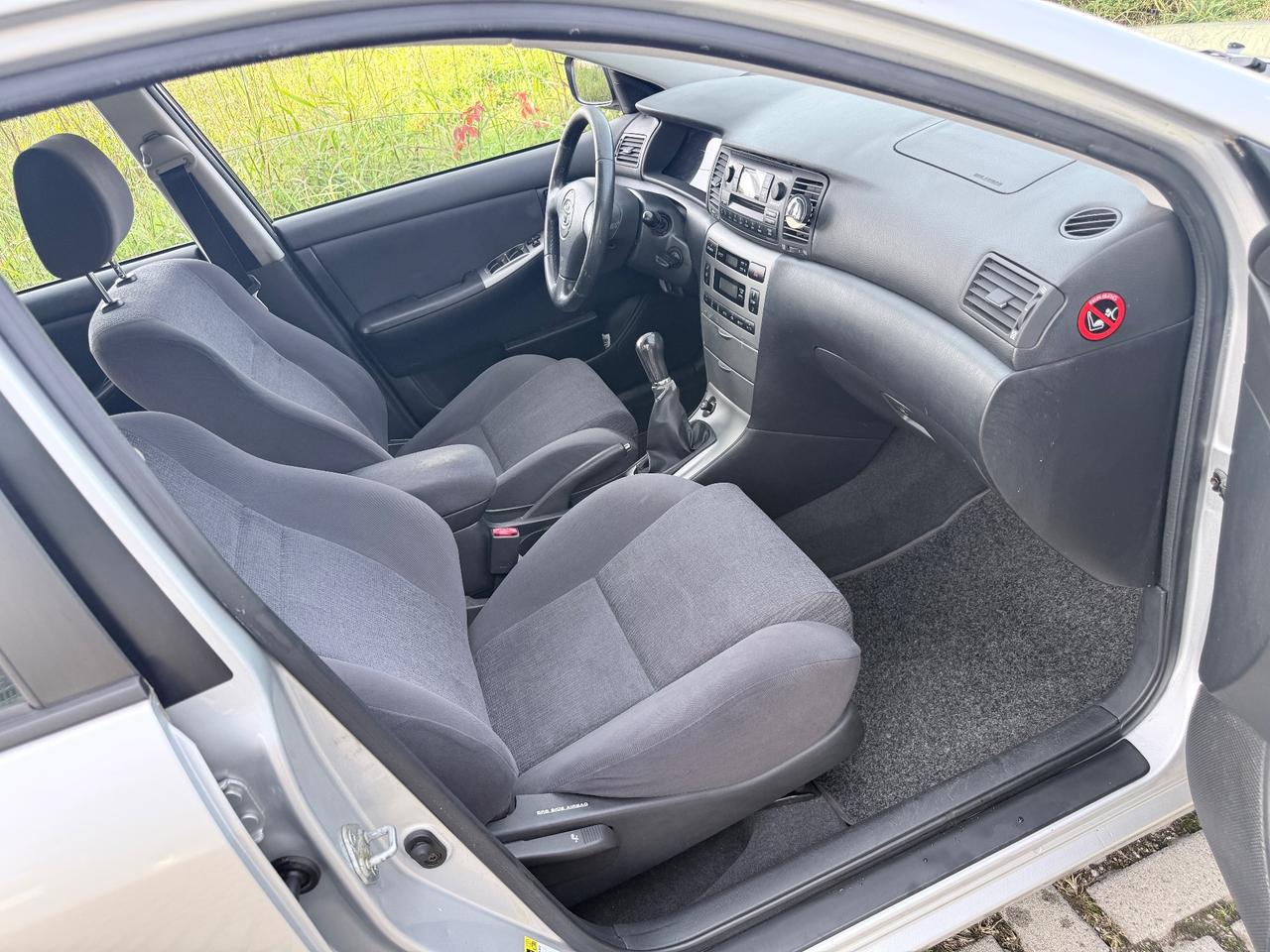 Toyota Corolla 1.6 16V 5 porte