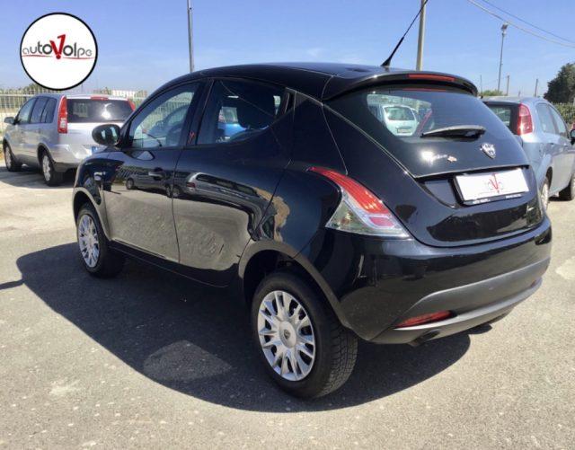 LANCIA Ypsilon TwinAir 5p Metano Ecochic Elefantino Rosso