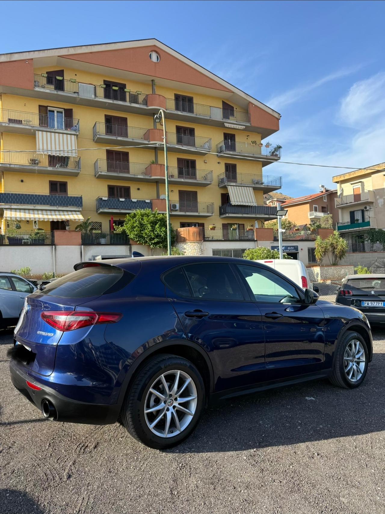 Alfa Romeo Stelvio 2.2 Turbodiesel 190 CV AT8 Q4 Executive