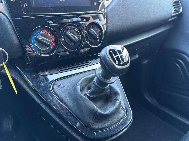 Lancia Ypsilon Ypsilon 1.0 FireFly 5 porte S&S Hybrid Gold