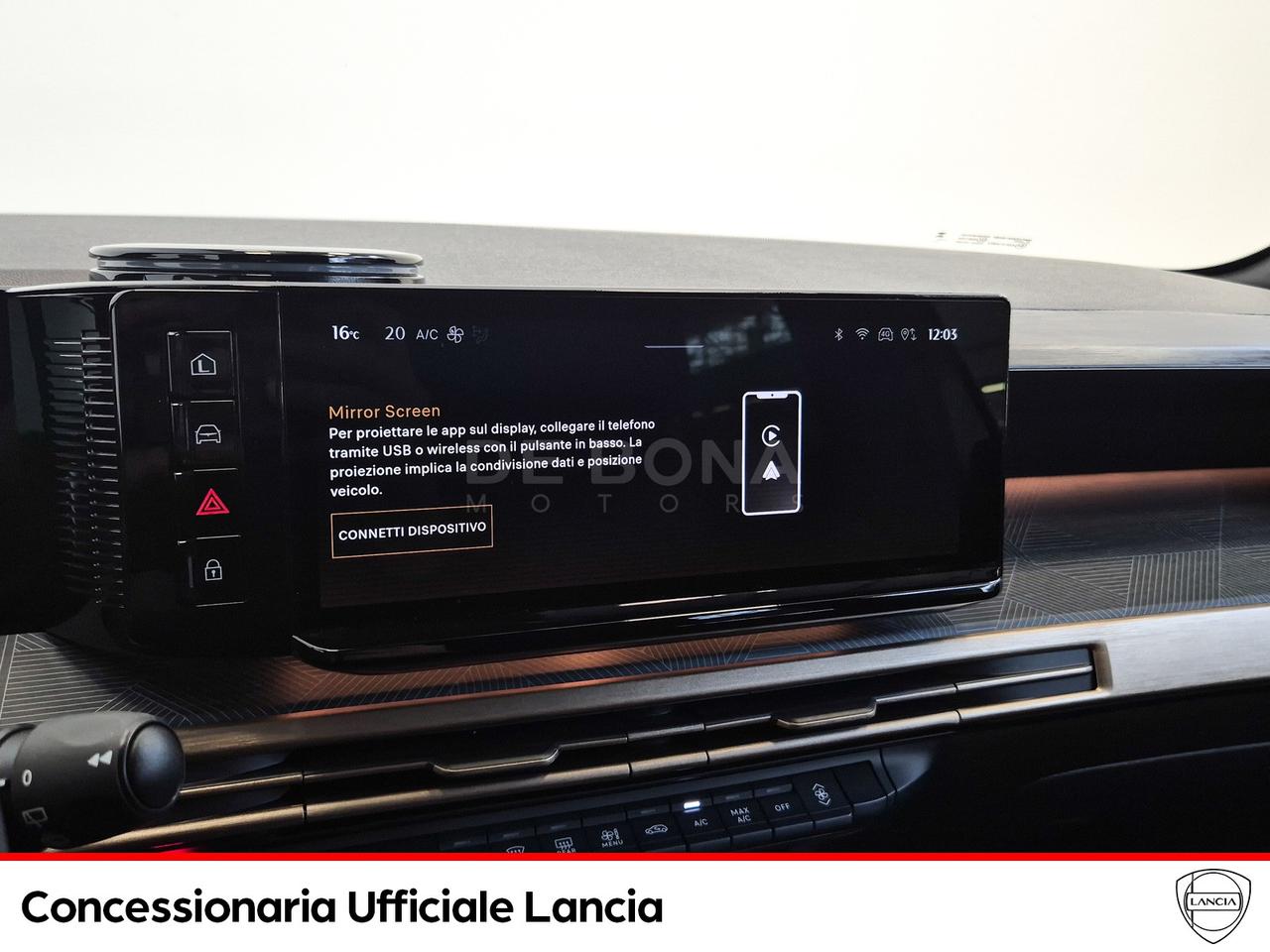 Lancia Ypsilon 1.2 mhev edizione cassina e-dct