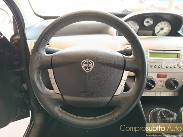 LANCIA Ypsilon 1.2 Platino