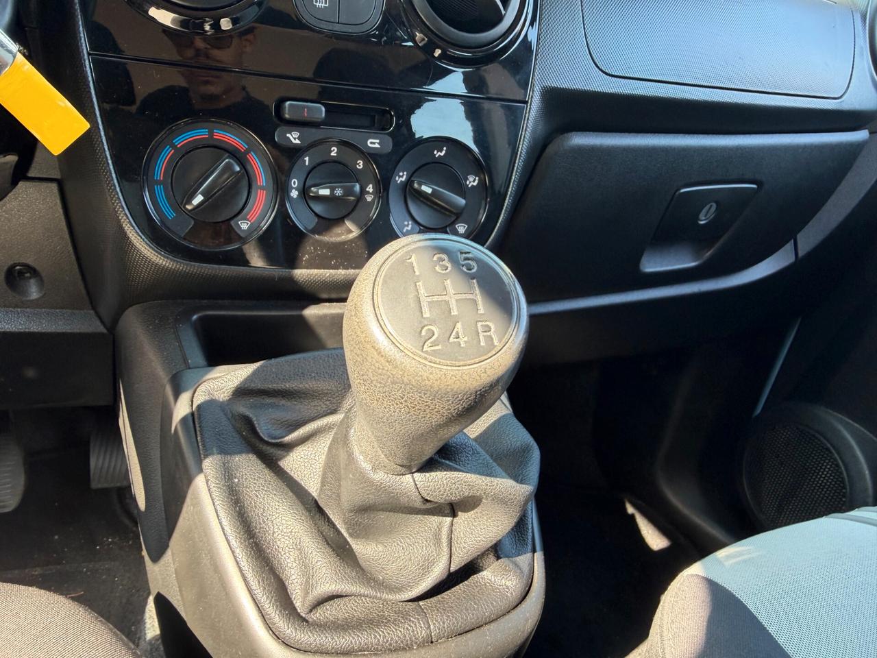 Fiat Qubo 1.3 MJT 75 CV Trekking