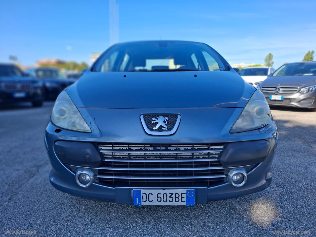 PEUGEOT 307 2.0 16V HDi FAP 5p. Féline
