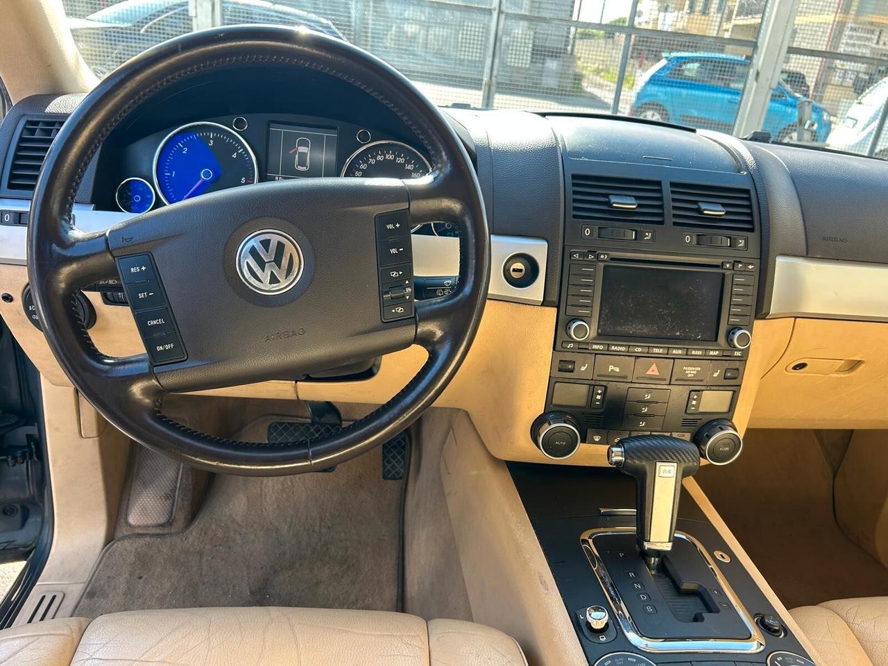 Volkswagen Touareg 2.5cc diesel 12 mesi garanzia-2004