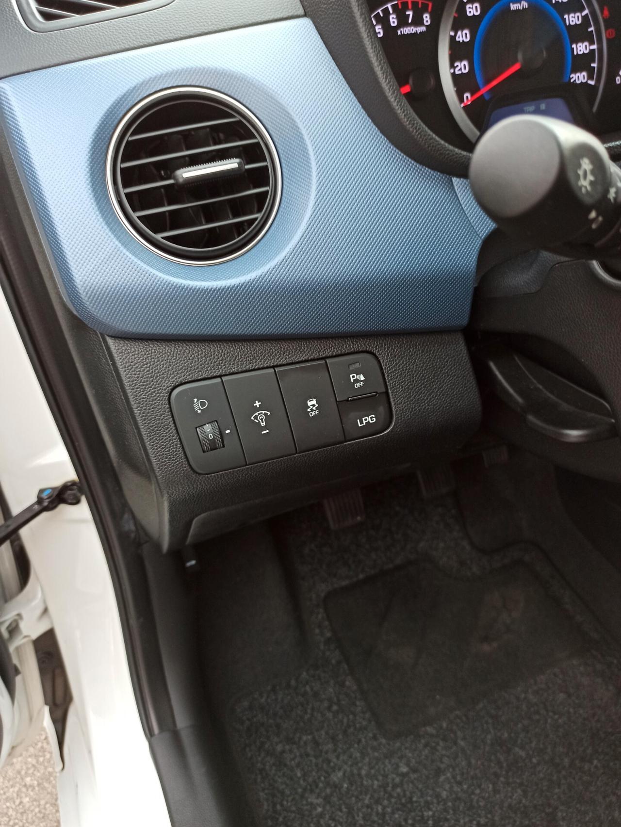 Hyundai i10 1.0 LPGI Econext Sound Edition