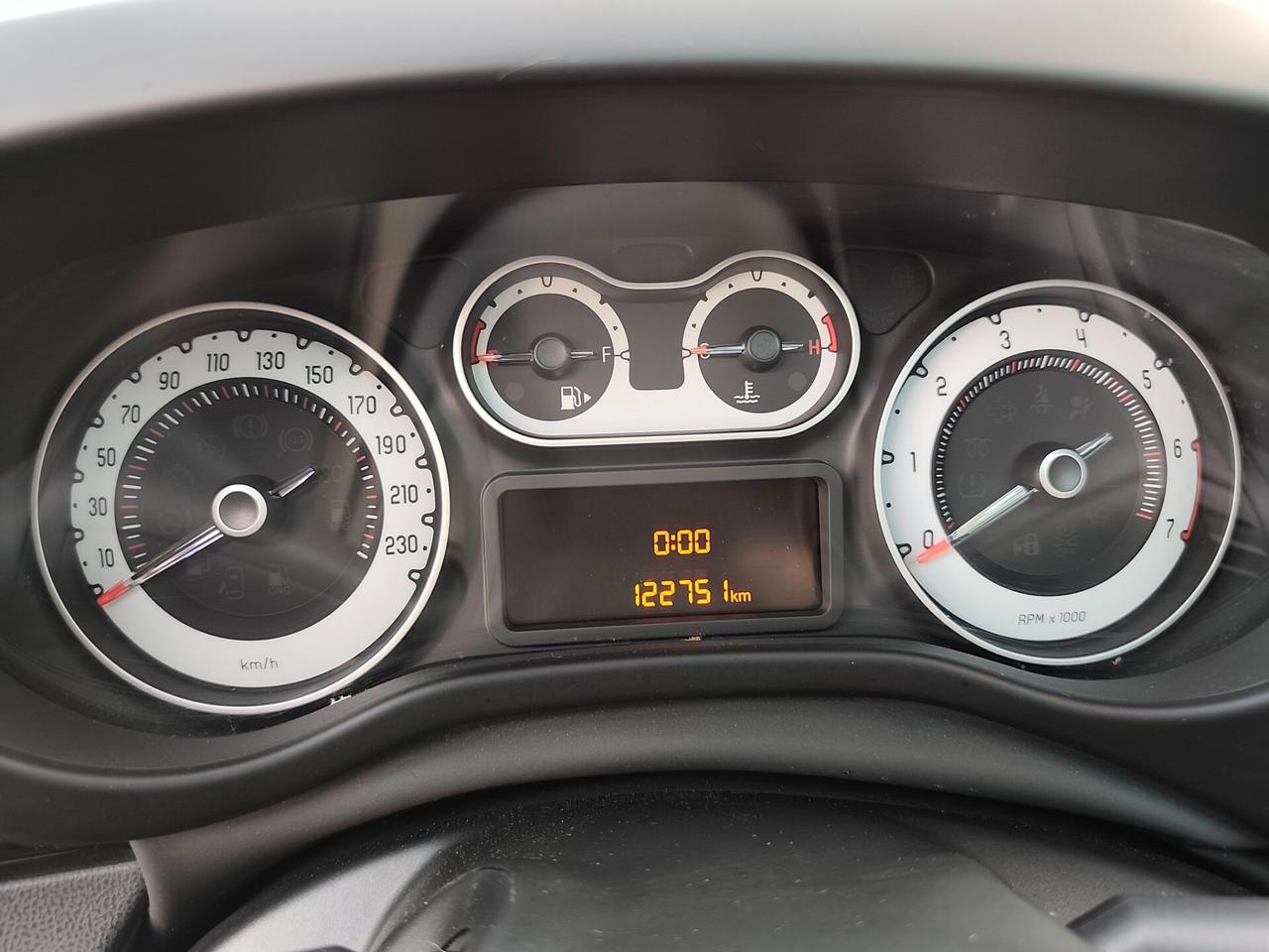 Fiat 500L 1.4 BENZINA 95 CV Trekking BICOLOR