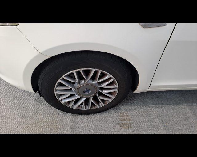 LANCIA Ypsilon 1.2 Platinum s&s 69cv