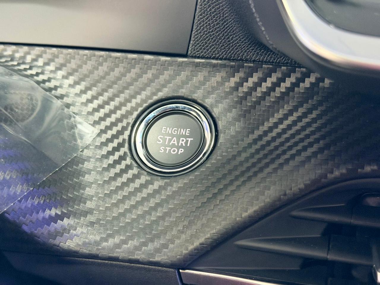 Peugeot 2008 Allure Plus 100CV Km0