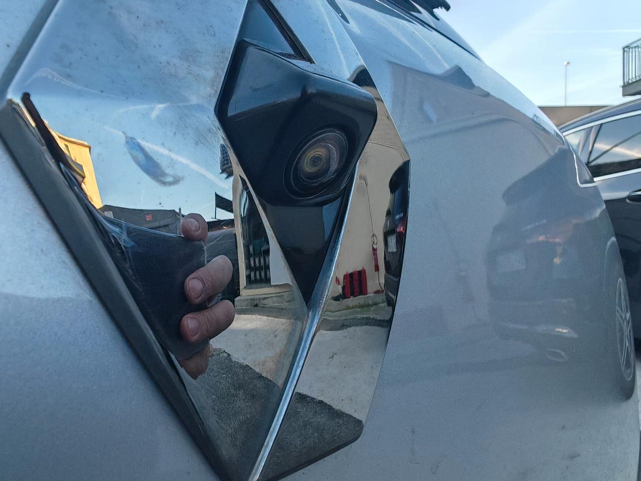 Renault Clio 5 porte Moschino top di gamma l'unico pro