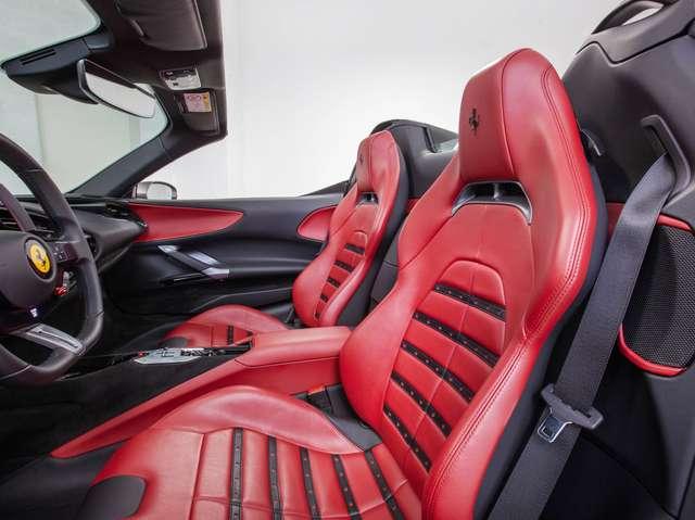 Ferrari SF90 Spider Tailor Made Ispirazioni