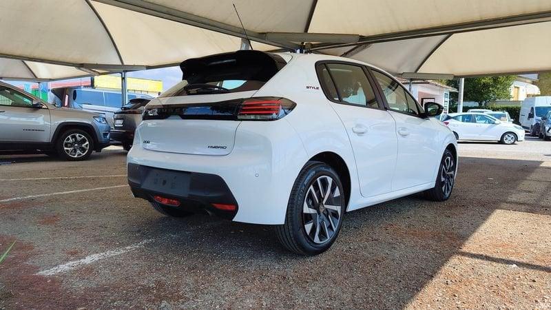 Peugeot 208 Style Hybrid 110 e-DCS6 auto