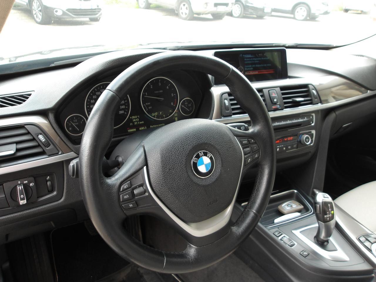 BMW Serie 3 Touring 320d Touring xdrive Modern