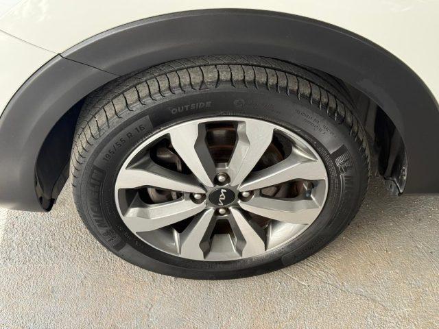 KIA Stonic 1.2 DPI Urban