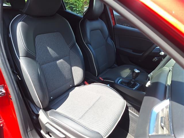 Renault Clio 5 Porte 1.0 TCe Intens