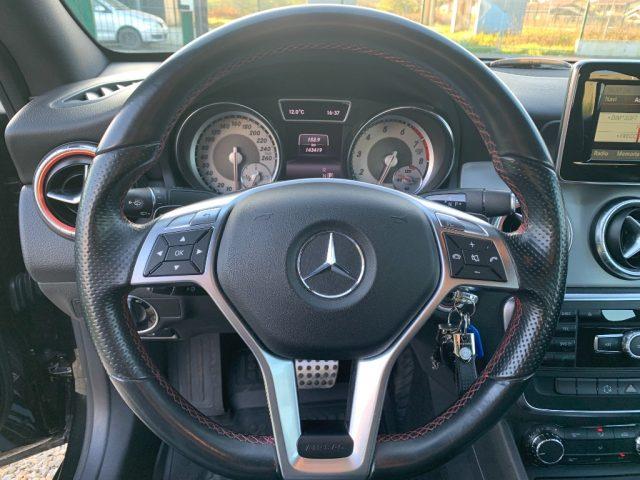 MERCEDES-BENZ CLA 180 Premium