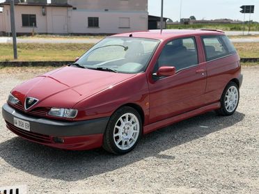 Alfa Romeo 145 2.0i 16V Twin Spark cat Quadrifoglio