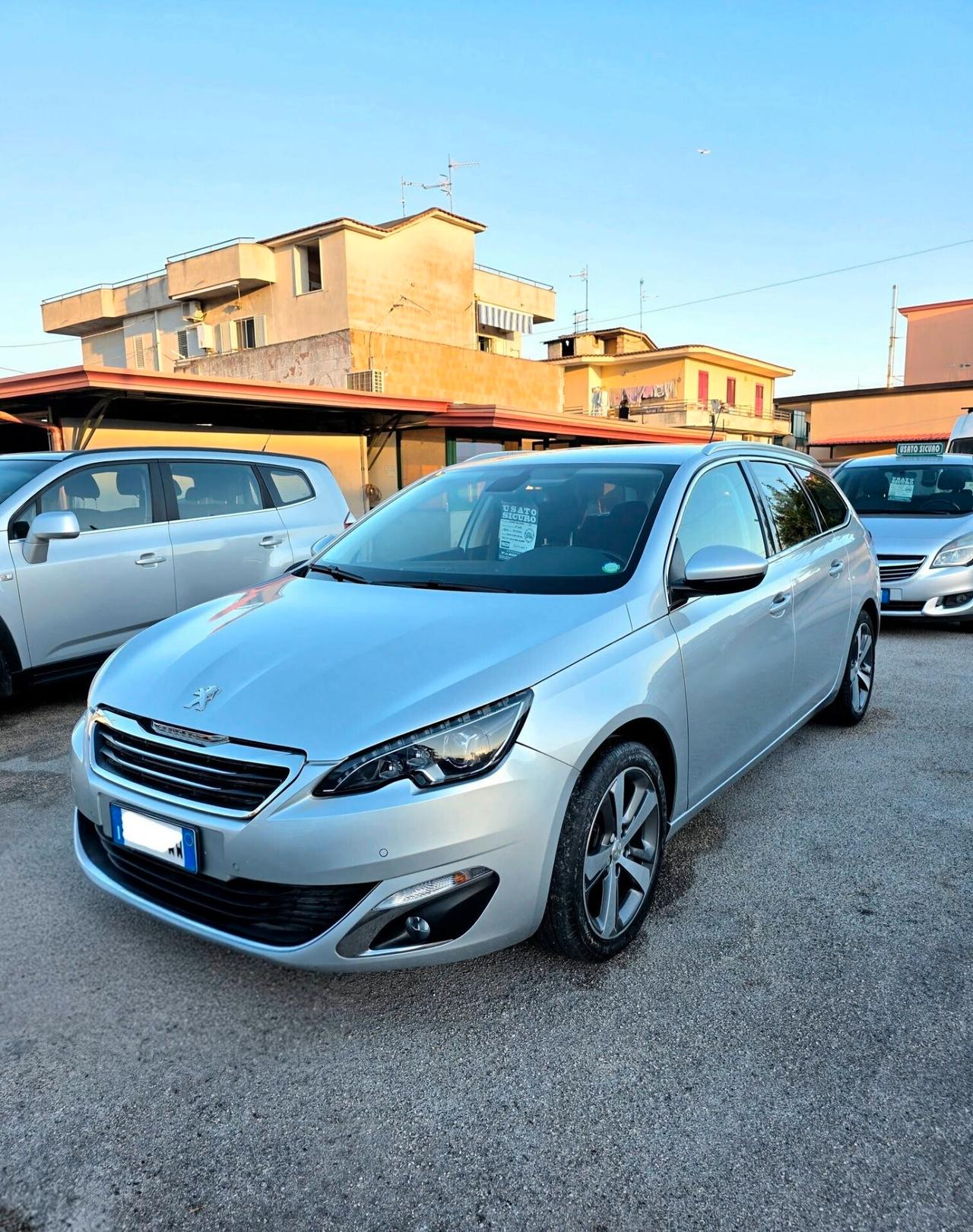 Peugeot 308 BlueHDi 120 S&S SW Allure