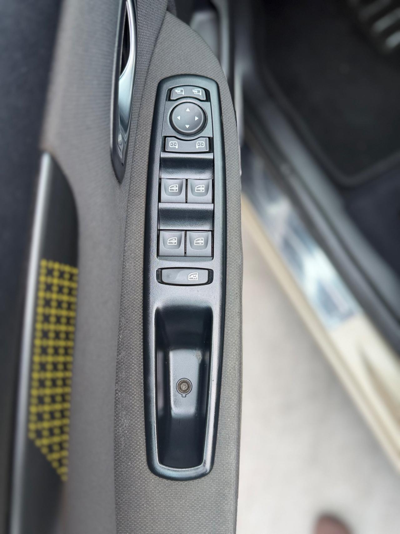 Renault Scenic Scénic 1.9 dCi 130CV Luxe