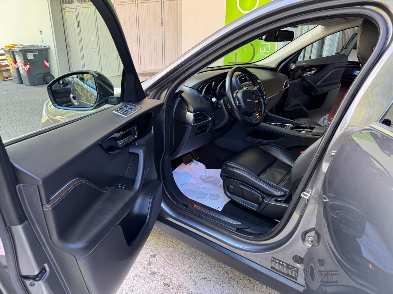 Jaguar F-Pace 2.0d Prest. AWD 180Cv GARANZIA24MESI