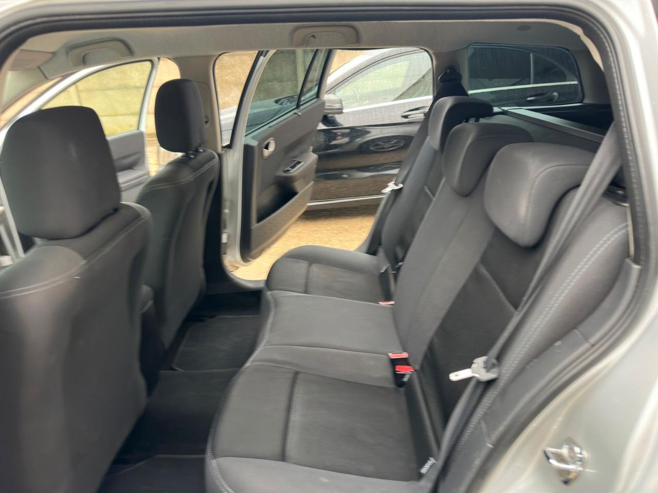 Renault Megane Mégane 1.5 dCi/105CV Grandtour Serie Speciale Exception