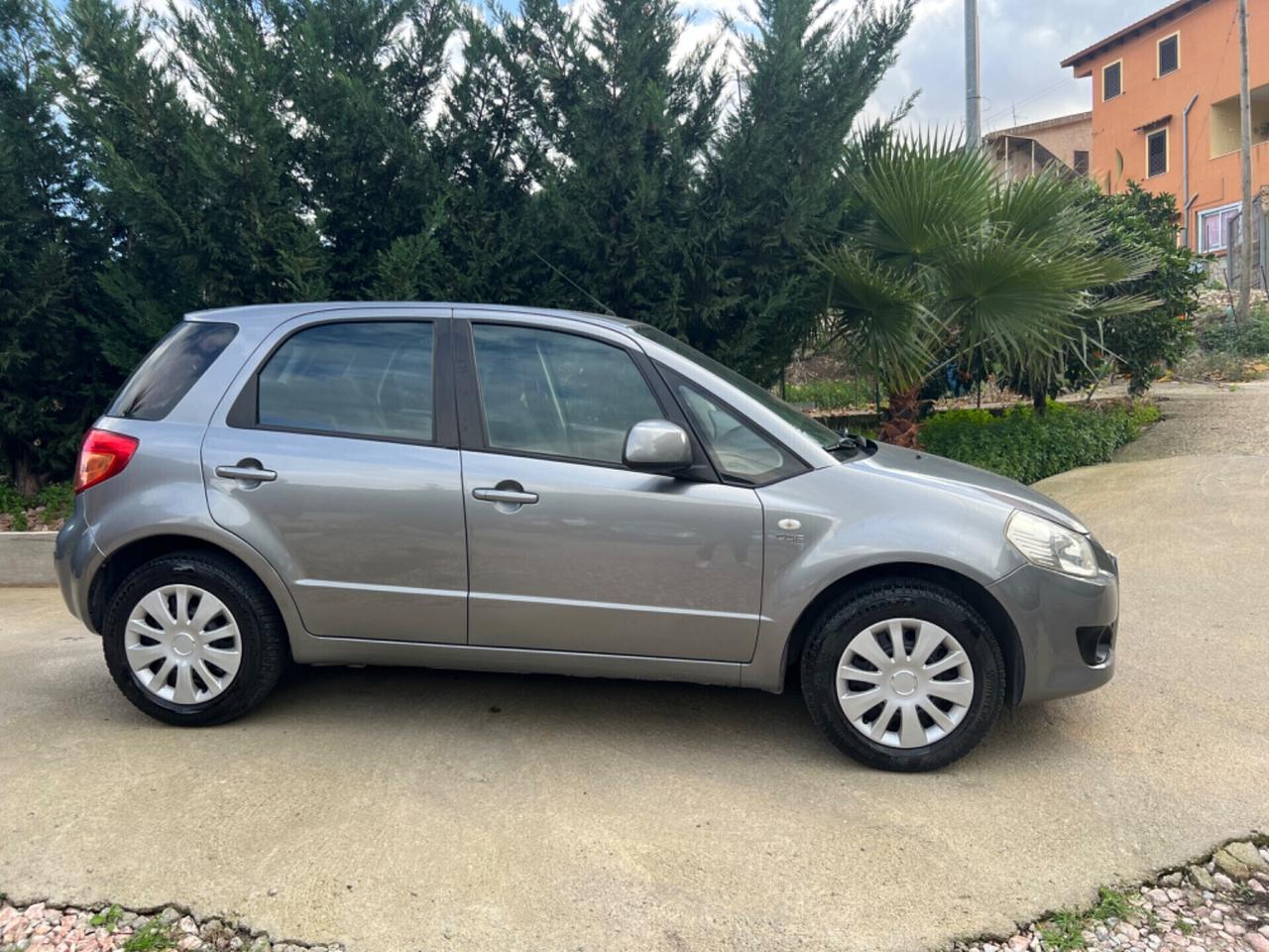 Suzuki SX4 1.6 DDiS 16V Urban Line