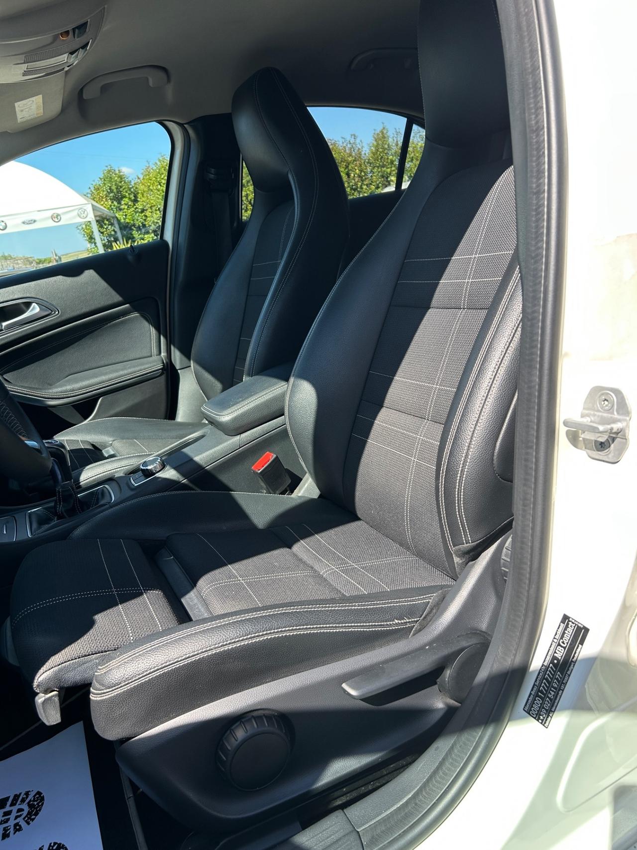 Mercedes-benz A 180 A 180 d Premium