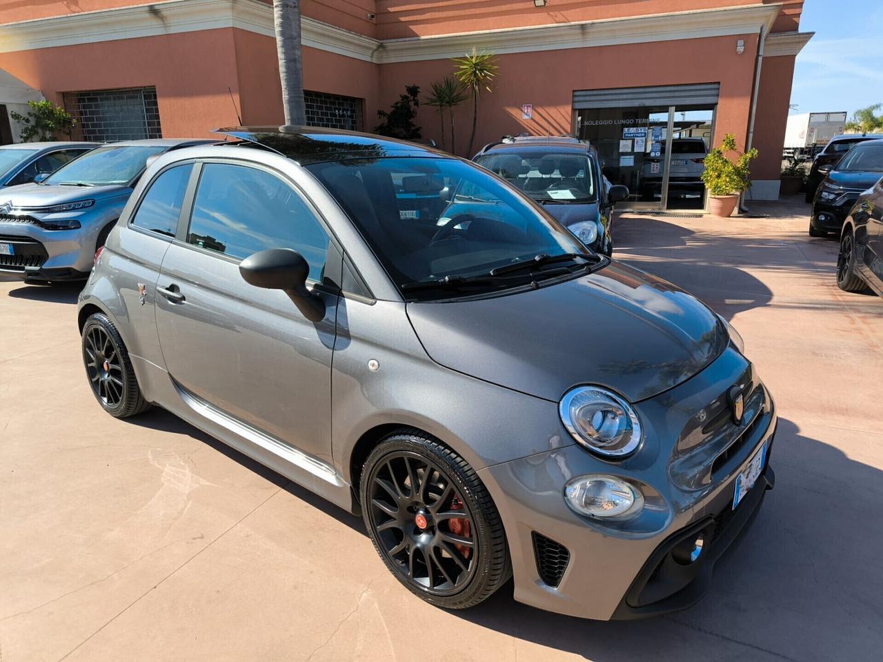 Abarth 595 1.4 Turbo T-Jet 180 CV Competizione