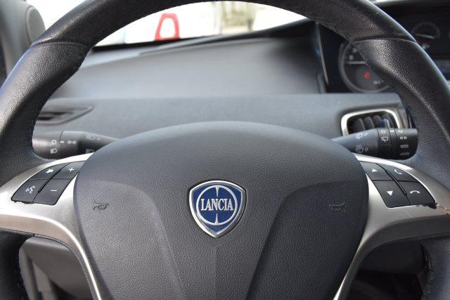 LANCIA Ypsilon 1.2 69 CV 5 porte GPL Ecochic Gold