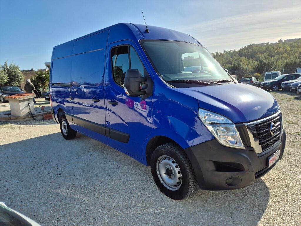 Nissan Interstar Master 2.3 DCI L2 H2 135CV