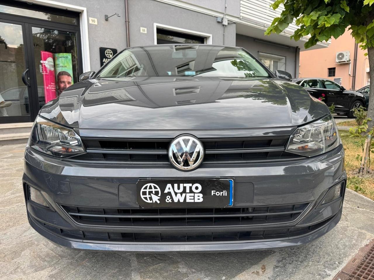 VW Polo 1.0 MPI TRENDLINE BLUEMOTION NEOPATENTATI