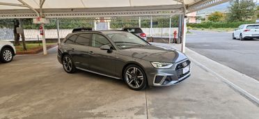 Audi A4 Avant 40 TDI quattro S tronic S Line Edition