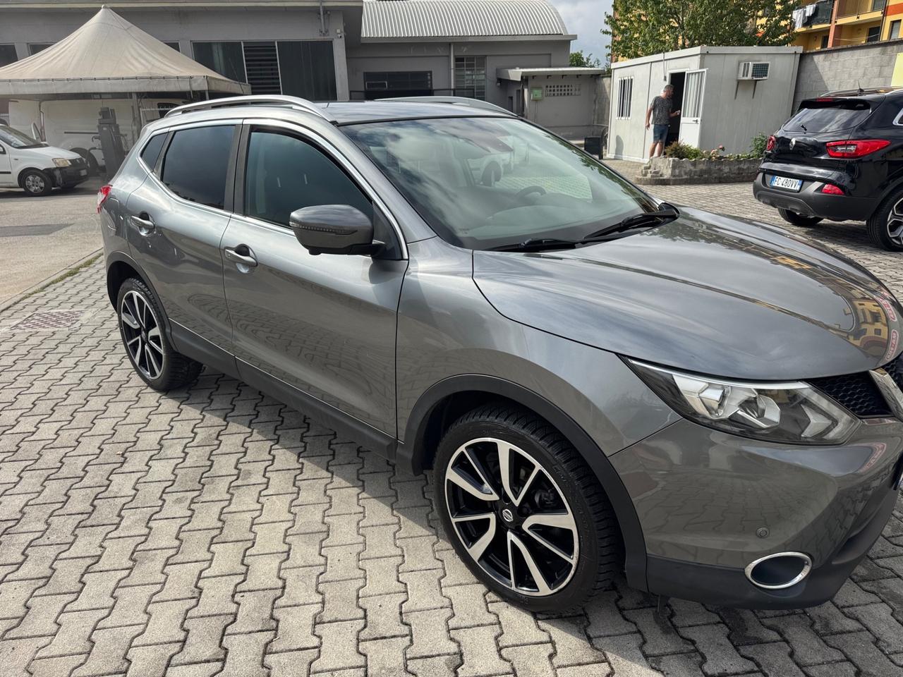 Nissan Qashqai 1.5 dCi Tekna neopatentati Euro 6 b