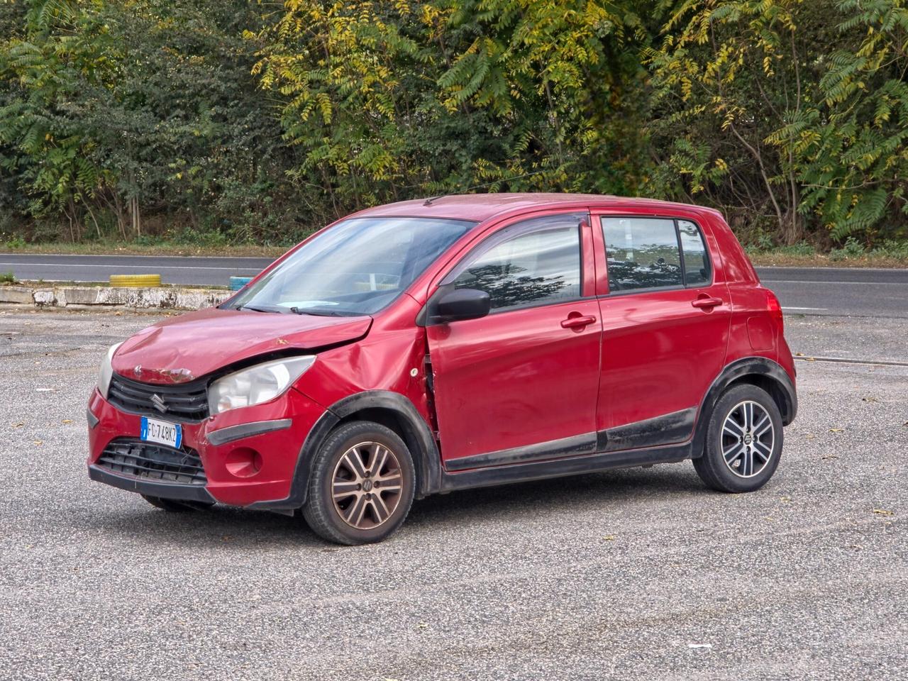 Suzuki Celerio 1.0 Style 2016-E6 Manuale Danneggiata come da Foto !!!!
