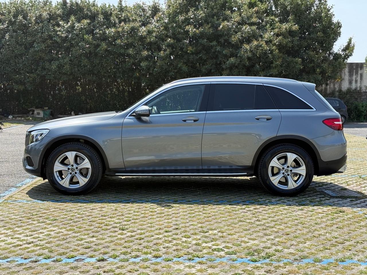 MERCEDES GLC 250d 2017 4Matic