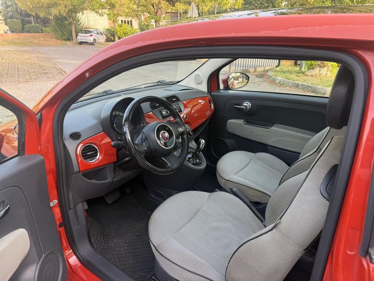 Fiat 500 1.2 benzina lounge AUTOMATICA
