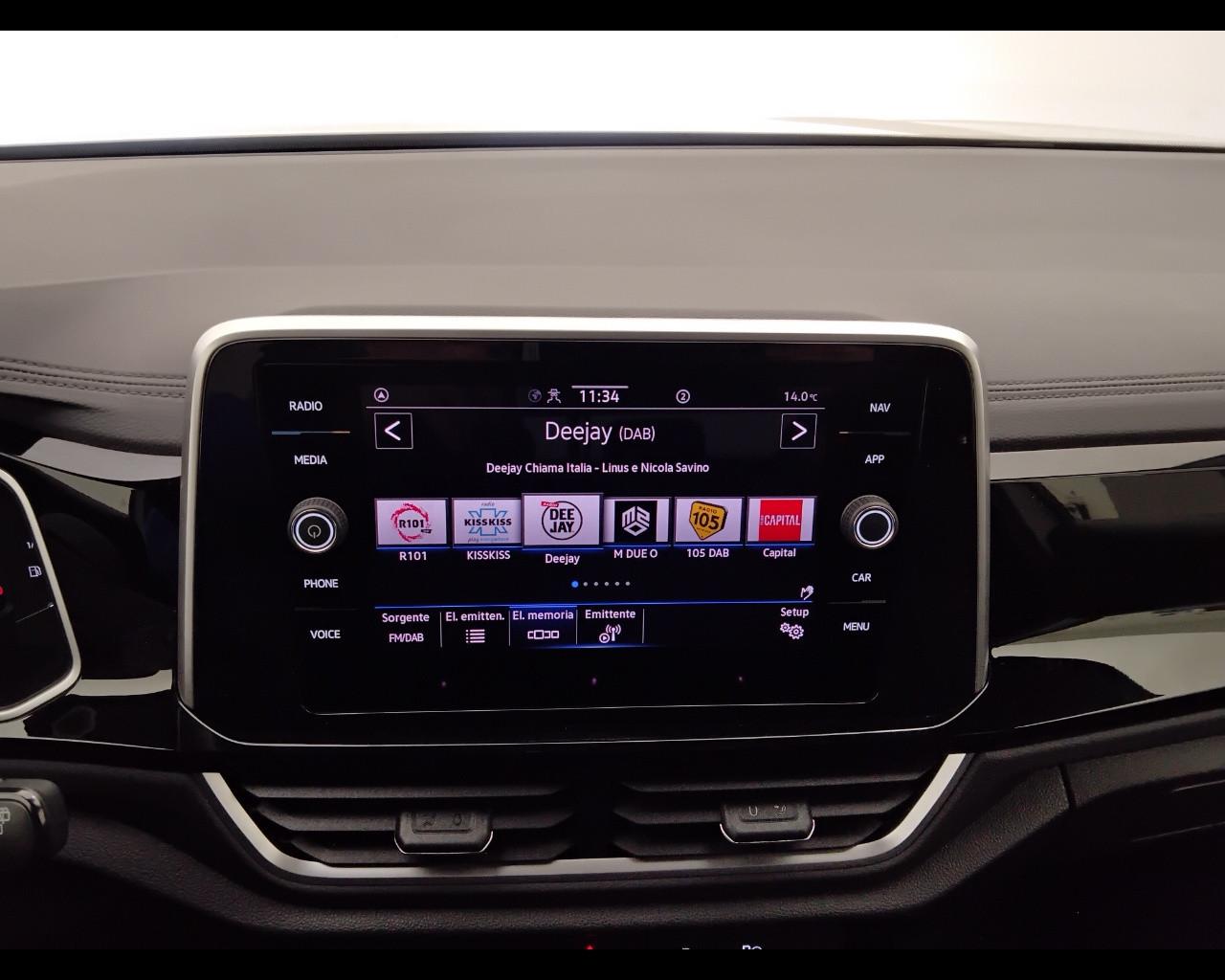 VOLKSWAGEN T-Roc I 2022 - T-Roc 1.5 tsi R-Line dsg