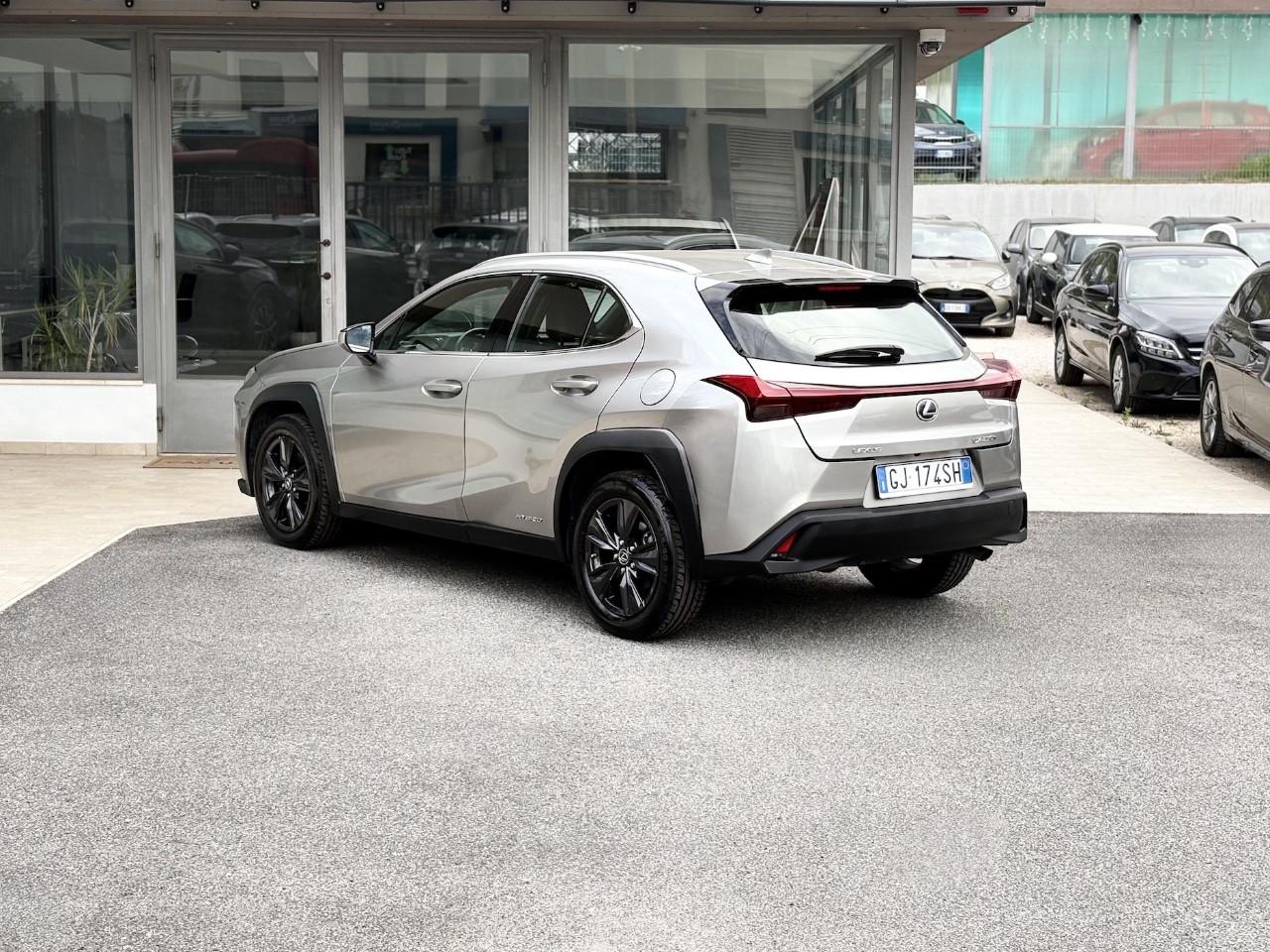 Lexus UX 2.0 Hybrid 146CV E6 - 2022